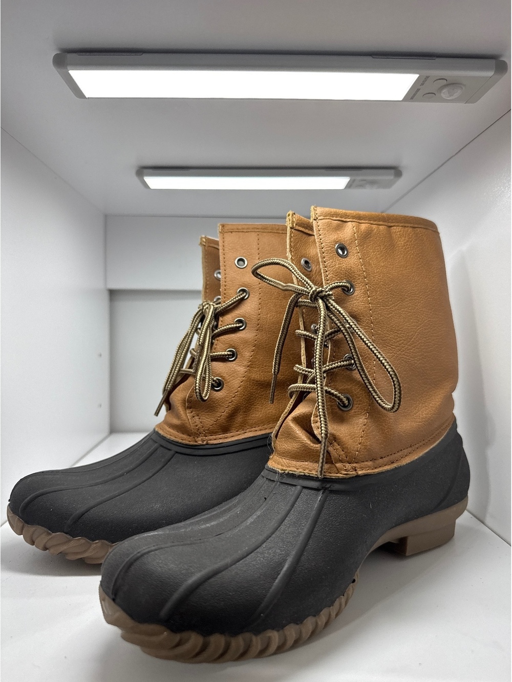 Blue Suede Shoes Classic Duck Boots in Brown and Black, Size